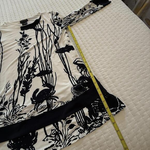 Eva Varro White Black Tunic Shirt Top Sz S Small Ocean Fish Crab Shells - Picture 4 of 10